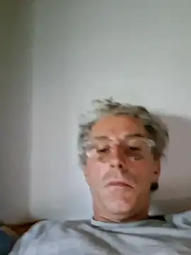 Snapshot of dedalus84 chatting on July 5, 2026, 3:30 pm dedalus84 online show from July 5, 2026, 3:30 pm