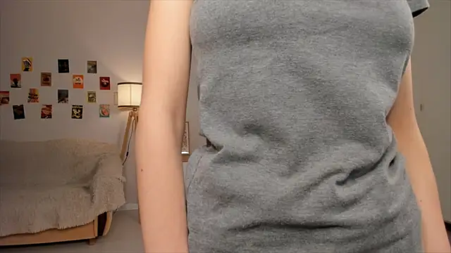 BettyBrowni online show from March 9, 2025, 4:33 pm