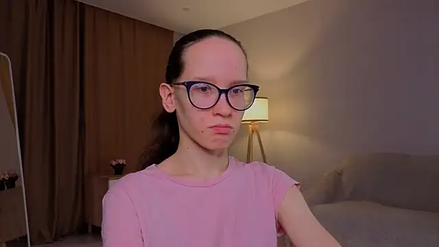 BettyBrowni online show from April 2, 2026, 4:04 pm