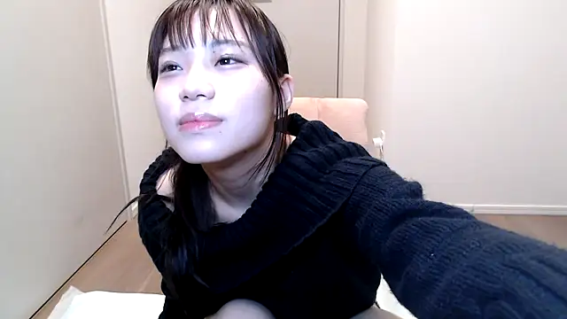 Riri  oo online show from December 28, 2024, 2:32 pm