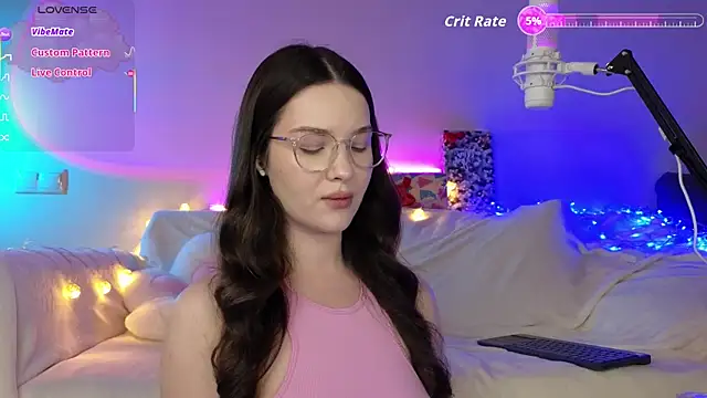 AokiAnna online show from December 16, 2025, 7:02 am