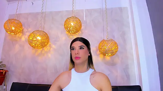 Snapshot of victoria_aleia_ chatting on December 28, 2024, 8:15 pm victoria aleia online show from December 28, 2024, 8:15 pm