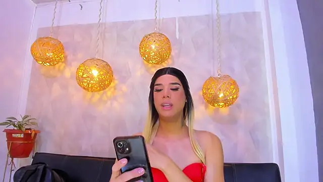 Snapshot of victoria_aleia_ chatting on January 6, 2025, 8:18 pm victoria aleia online show from January 6, 2025, 8:18 pm