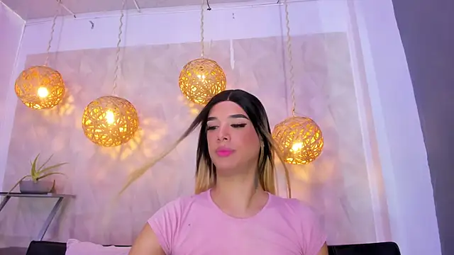 Snapshot of victoria_aleia_ chatting on January 22, 2025, 9:21 pm victoria aleia online show from January 22, 2025, 9:21 pm