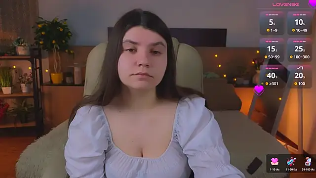 Viola  Shy online show from May 24, 2026, 8:36 pm