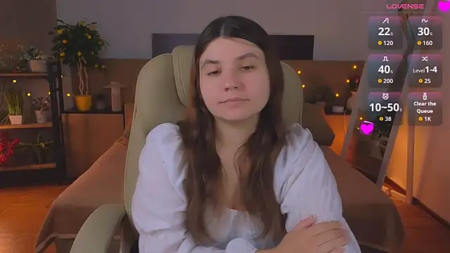 Viola  Shy online show from July 7, 2026, 7:51 pm