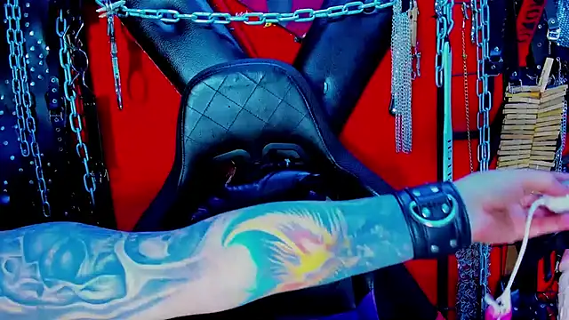 sadistic aradia online show from February 1, 2025, 8:18 am