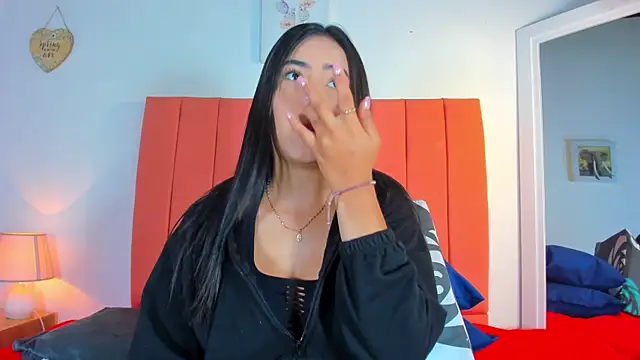 valen rose0 online show from September 10, 2025, 12:05 pm