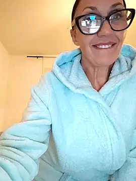 JasmineNoir2 online show from January 3, 2025, 2:19 pm