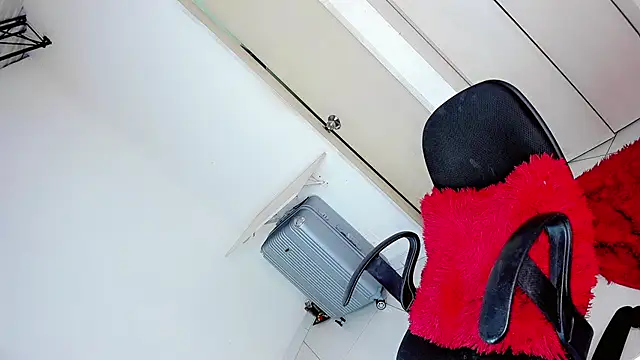 Stefhania susej online show from December 2, 2024, 3:03 pm