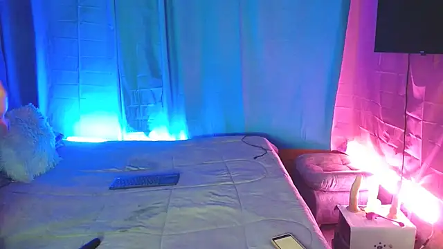 Snapshot of Kerly_Lopez chatting on November 28, 2025, 9:17 pm Kerly Lopez online show from November 28, 2025, 9:17 pm