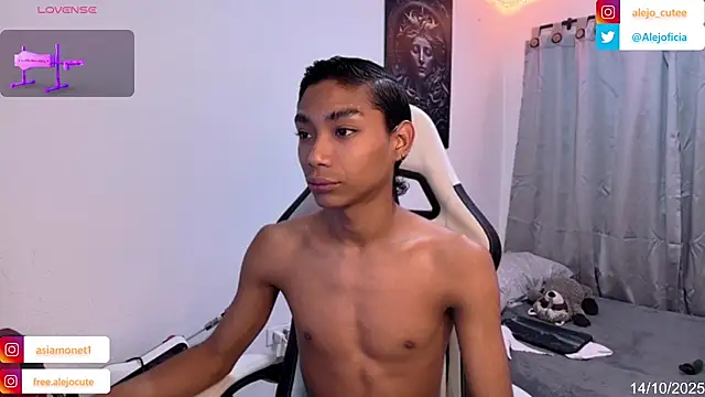alejo cute online show from October 14, 2025, 12:50 pm