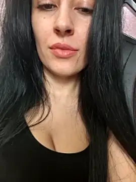 loryyy sexyyy online show from February 25, 2026, 2:27 pm