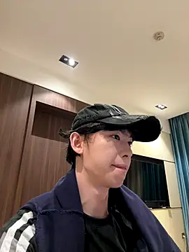 Snapshot of 1a1a1alll chatting on October 28, 2025, 3:04 pm 1a1a1alll online show from October 28, 2025, 3:04 pm