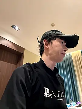 Snapshot of 1a1a1alll chatting on November 17, 2025, 3:29 pm 1a1a1alll online show from November 17, 2025, 3:29 pm