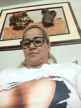 natally ross21 online show from December 10, 2024, 10:37 pm