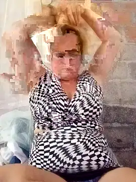 natally ross21 online show from February 13, 2025, 10:11 pm