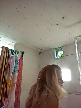 natally ross21 online show from October 4, 2025, 11:41 am