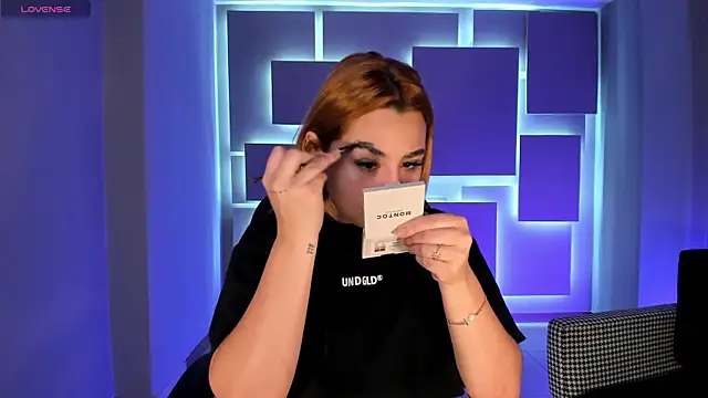 Snapshot of SamanthaKlein_ chatting on February 28, 2026, 7:26 pm SamanthaKlein online show from February 28, 2026, 7:26 pm