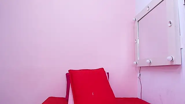 Snapshot of kendal_rossi chatting on October 5, 2025, 12:03 pm kendal rossi online show from October 5, 2025, 12:03 pm