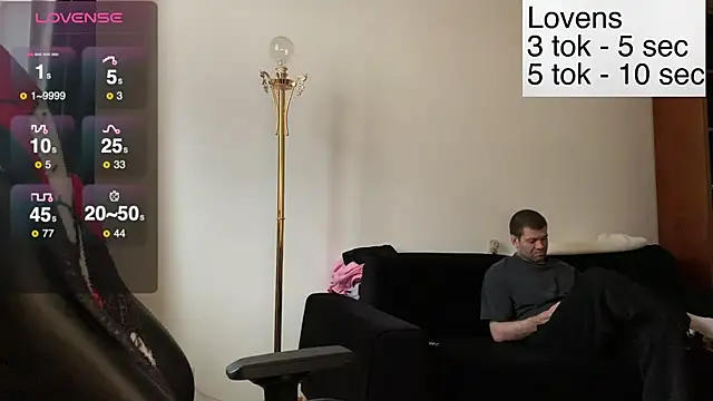 Snapshot of Sexy_Sweets chatting on January 7, 2026, 8:50 am Sexy Sweets online show from January 7, 2026, 8:50 am