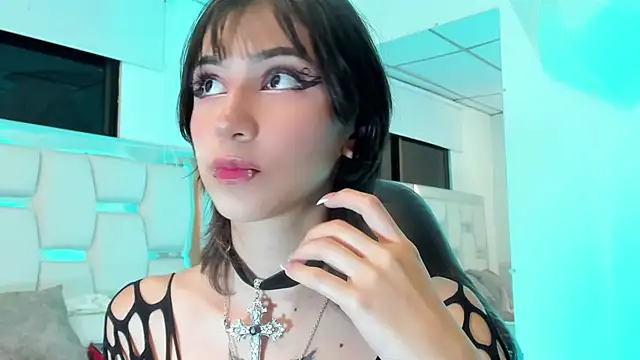 Snapshot of Naomi-Haruno chatting on January 21, 2025, 4:43 am Naomi-Haruno online show from January 21, 2025, 4:43 am