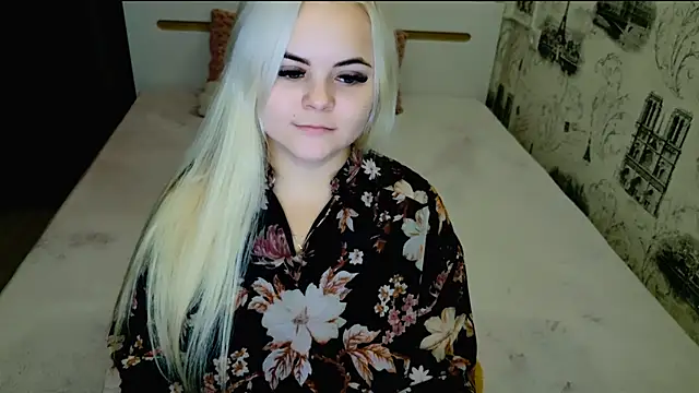 lovely-eyes online show from November 25, 2025, 4:29 pm