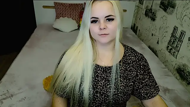 Snapshot of lovely-eyes chatting on January 11, 2026, 7:08 pm lovely-eyes online show from January 11, 2026, 7:08 pm