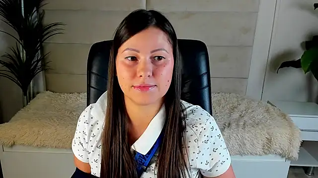 Dana  dom online show from November 8, 2025, 1:00 pm