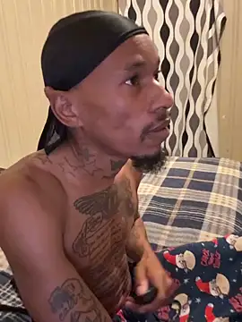 Snapshot of KingDerRico chatting on March 16, 2026, 5:39 pm KingDerRico online show from March 16, 2026, 5:39 pm