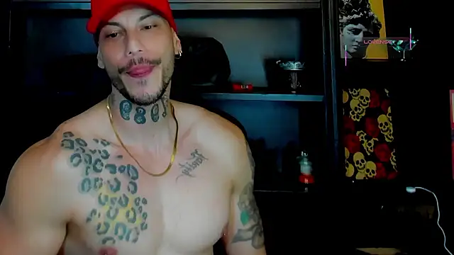 Snapshot of RickG_Oficial chatting on January 6, 2026, 8:56 pm RickG Oficial online show from January 6, 2026, 8:56 pm