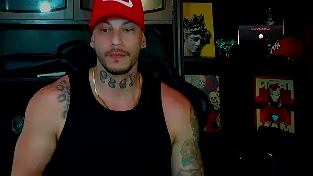 Snapshot of RickG_Oficial chatting on February 10, 2026, 7:51 pm RickG Oficial online show from February 10, 2026, 7:51 pm