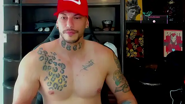 Snapshot of RickG_Oficial chatting on February 24, 2026, 4:49 pm RickG Oficial online show from February 24, 2026, 4:49 pm