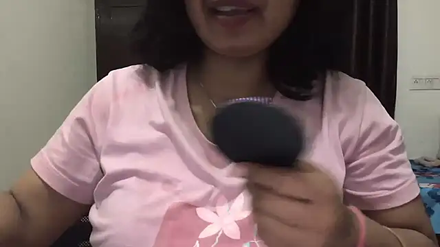 Gulaboo bhabi online show from March 17, 2025, 4:01 pm