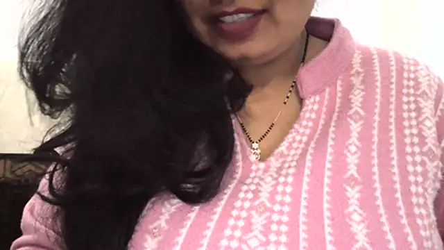 Gulaboo bhabi online show from February 9, 2026, 9:24 am
