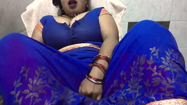 Gulaboo bhabi online show from March 12, 2026, 9:43 pm