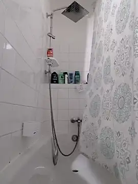 Snapshot of Chriso0007 chatting on November 27, 2025, 10:17 am Chriso0007 online show from November 27, 2025, 10:17 am