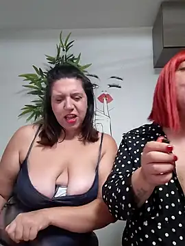 carolyne2023 online show from September 23, 2025, 5:54 am