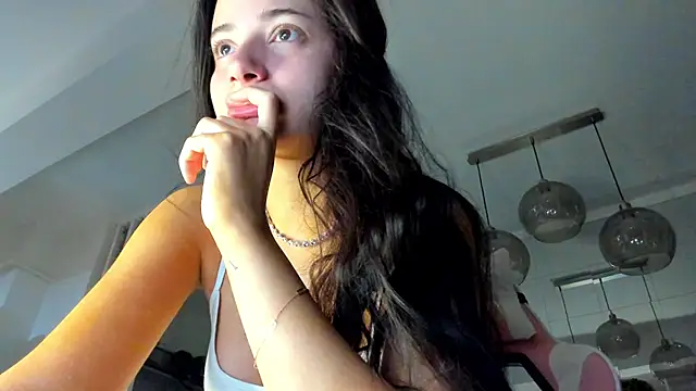 IreneVON online show from September 25, 2025, 2:59 am