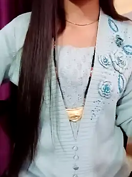 Snapshot of Slim_bhabhi chatting on December 31, 2024, 7:10 am Slim bhabhi online show from December 31, 2024, 7:10 am