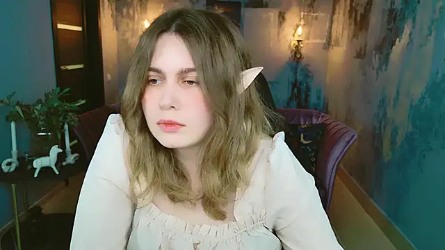 FioraMarmoris online show from February 23, 2025, 11:22 am