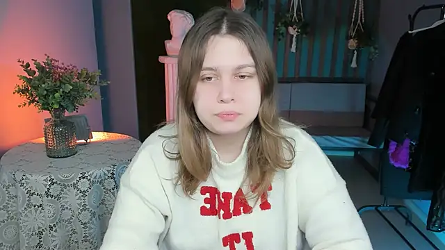 FioraMarmoris online show from March 2, 2025, 5:12 am