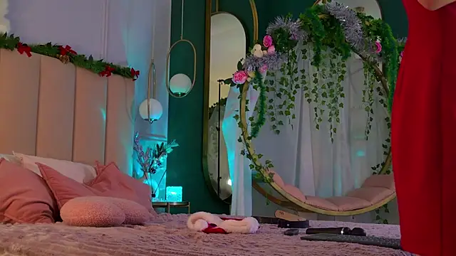 Eva Natsumi online show from December 27, 2024, 8:24 am