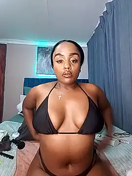 Snapshot of Queen-Chocolate chatting on January 16, 2026, 2:15 am Queen-Chocolate online show from January 16, 2026, 2:15 am