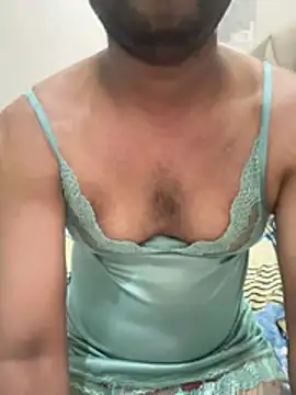 Lusty0786 online show from June 25, 2026, 6:34 pm