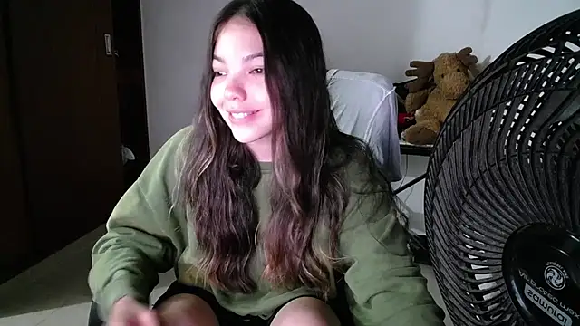 Snapshot of venelope1 chatting on November 13, 2025, 3:49 am venelope1 online show from November 13, 2025, 3:49 am