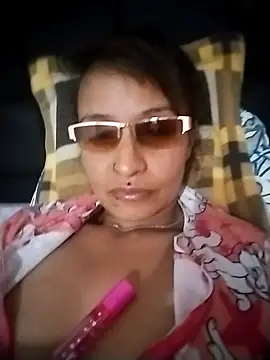 Snapshot of Dianaasmor chatting on December 15, 2025, 3:55 am Dianaasmor online show from December 15, 2025, 3:55 am