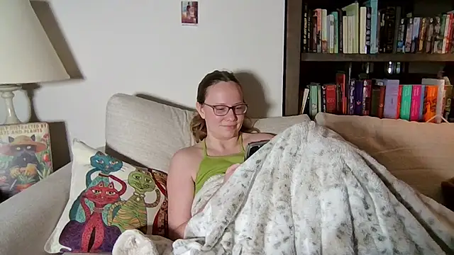 skywinters online show from February 22, 2026, 4:35 am