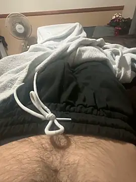 Snapshot of tylerffam chatting on February 4, 2025, 8:02 am tylerffam online show from February 4, 2025, 8:02 am