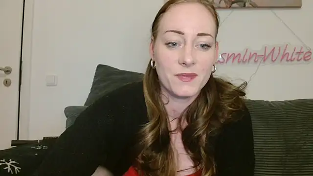 Jasmin-White online show from February 25, 2026, 11:58 pm
